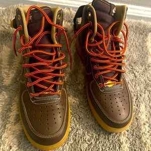 Size 8 Nike Air Force one High top